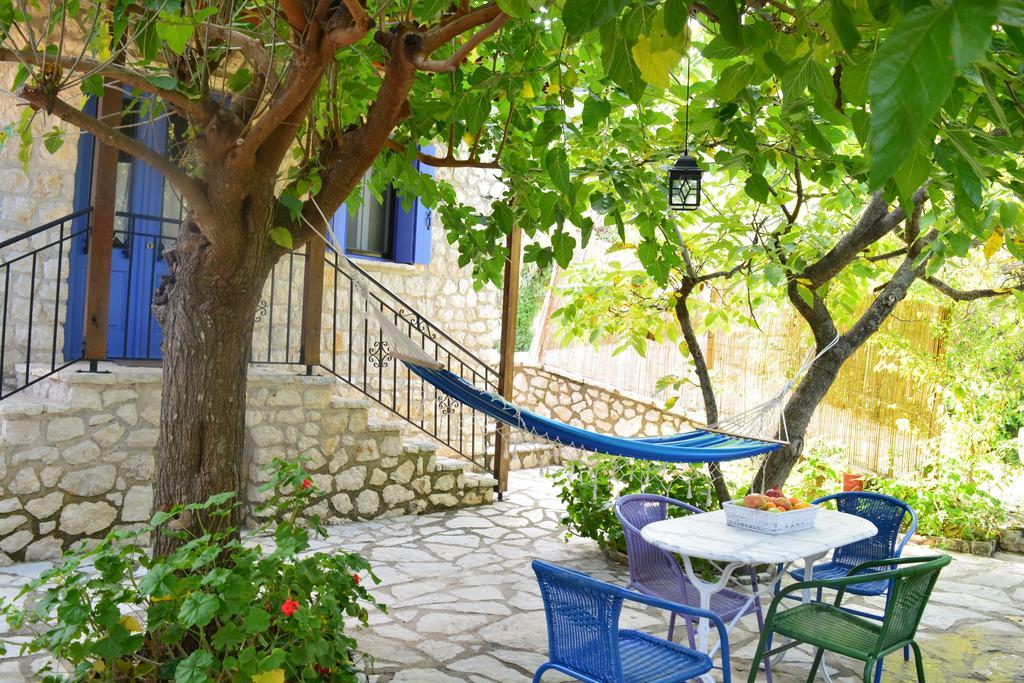 Petrinο Katochori Apartment Katokhorion  Ngoại thất bức ảnh